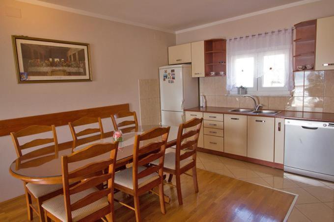 Apartment Domagoj Maslenica Exterior foto
